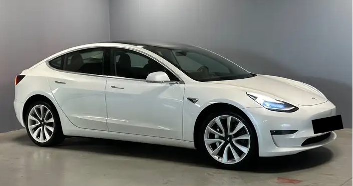 Left hand drive TESLA MODEL 3 Standard RWD Plus 60 kWh
